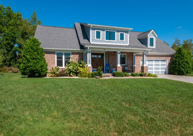 Photo 1 of Single family home for sale at 516 Cape Lookout Lgt, Loudon, TN 37774 | MLS# 3531431 | Listing updated on 2026-09-02