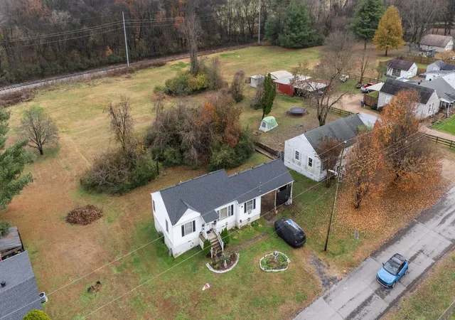 Photo 3 of Single family home for sale at 4252 Woods St, Old Hickory, TN 37138 | MLS# 3547125 | Listing updated on 2026-09-12