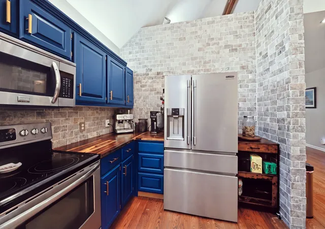 Photo 3 of Single family home for sale at 1003 Red Oak Dr, Greenbrier, TN 37073 | MLS# 3531611 | Listing updated on 2026-10-15
