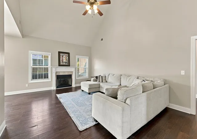 Photo 4 of Single family home for sale at 1734 Bear Paw Ln, Murfreesboro, TN 37130 | MLS# 3542061 | Listing updated on 2026-09-04