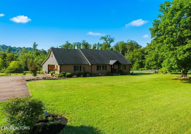 Photo 3 of Single family home for sale at 276 Highway 307, Athens, TN 37303 | MLS# 3531400 | Listing updated on 2026-09-23