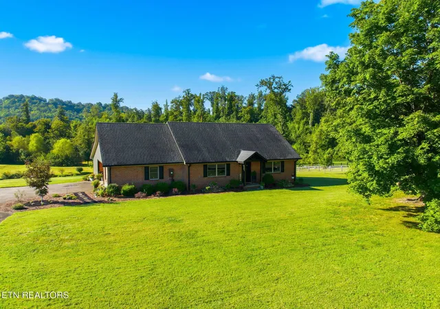 Photo 3 of Single family home for sale at 276 Highway 307, Athens, TN 37303 | MLS# 3531400 | Listing updated on 2026-09-23