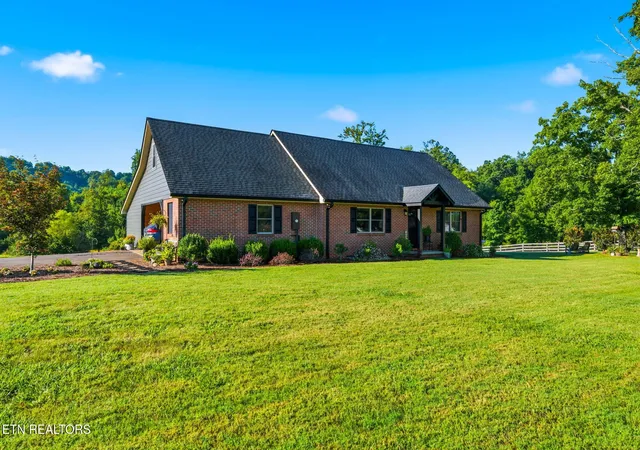 Photo 4 of Single family home for sale at 276 Highway 307, Athens, TN 37303 | MLS# 3531400 | Listing updated on 2026-09-23