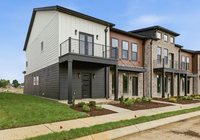 Photo 1 of Townhouse for sale at 1350 Rebecca Johns Dr, Murfreesboro, TN 37128 | MLS# 3531430 | Listing updated on 2026-09-03