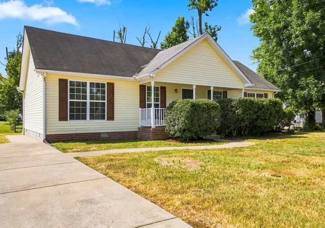 Photo 3 of Single family home for sale at 2618 Medford Campbell Blvd, Murfreesboro, TN 37127 | MLS# 3541392 | Listing updated on 2026-09-19