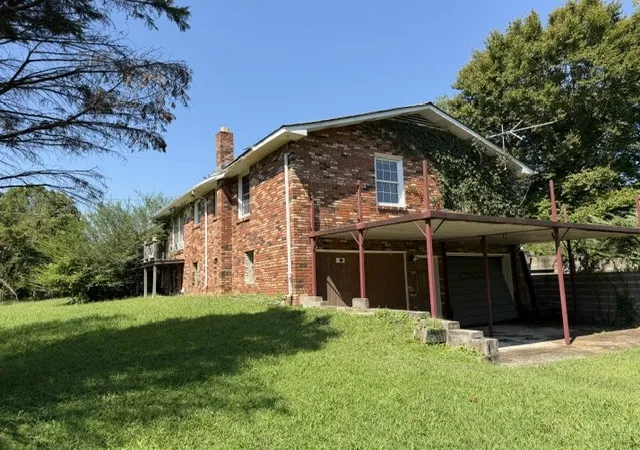 Photo 2 of Single family home for sale at 6716 Brown Holw Rd, Lyles, TN 37098 | MLS# 3531495 | Listing updated on 2026-10-01
