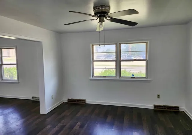 Photo 3 of Single family home for sale at 429 Spring St, Dover, TN 37058 | MLS# 3531511 | Listing updated on 2026-09-02