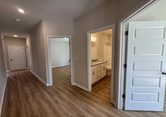Photo 2 of Single family home for sale at 92 Laurel View St, Manchester, TN 37355 | MLS# 3531497 | Listing updated on 2026-09-12