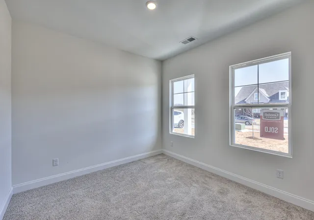 Photo 4 of Single family home for sale at 1032 Bluestem Rd, Columbia, TN 38401 | MLS# 3541497 | Listing updated on 2026-09-04