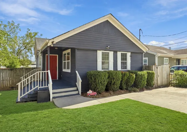 Photo 3 of Single family home for sale at 2624 Foster Ave, Nashville, TN 37210 | MLS# 3603122 | Listing updated on 2026-10-01