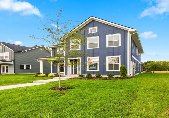 Photo 2 of Single family home for sale at 760 Caddy Xing, Columbia, TN 38401 | MLS# 3531541 | Listing updated on 2026-09-05