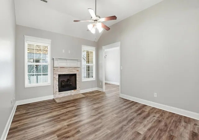 Photo 3 of Single family home for sale at 2422 Turtle Trce, Murfreesboro, TN 37127 | MLS# 3531613 | Listing updated on 2026-09-02