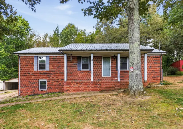 Photo 1 of Single family home for sale at 76 Gay Rd, Mc Minnville, TN 37110 | MLS# 3540315 | Listing updated on 2026-09-03