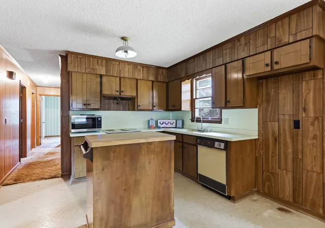 Photo 4 of Single family home for sale at 76 Gay Rd, Mc Minnville, TN 37110 | MLS# 3540315 | Listing updated on 2026-09-03