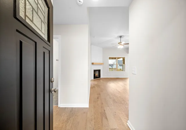 Photo 3 of Single family home for sale at 1490 Hallies Way, Clarksville, TN 37042 | MLS# 3541293 | Listing updated on 2026-09-04
