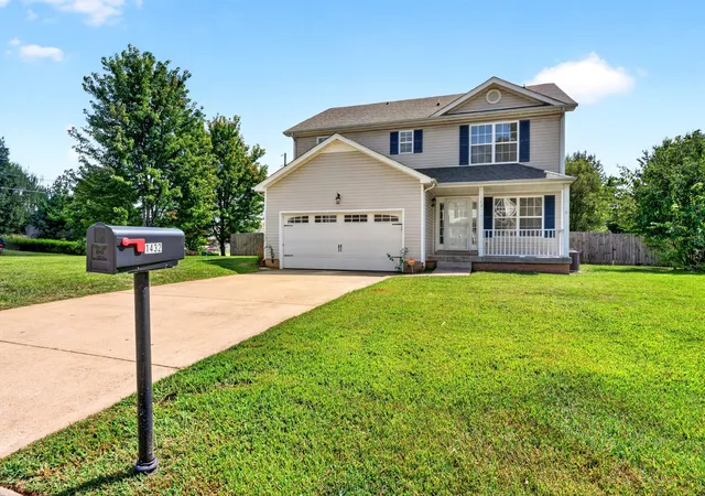 Photo 3 of Single family home for sale at 1432 Addison Dr, Clarksville, TN 37042 | MLS# 3531677 | Listing updated on 2026-09-04