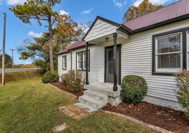 Photo 3 of Single family home for sale at 3094 Williamsport Pike, Columbia, TN 38401 | MLS# 3531683 | Listing updated on 2026-09-03