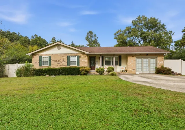 Photo 1 of Single family home for sale at 8877 Sedman Rd, Hixson, TN 37343 | MLS# 3541522 | Listing updated on 2026-10-10