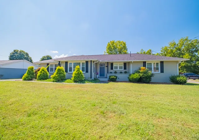 Photo 2 of Single family home for sale at 226 Roosevelt Rd, Mc Minnville, TN 37110 | MLS# 3542604 | Listing updated on 2026-09-05