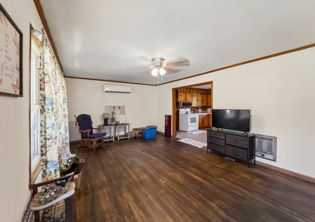 Photo 2 of Multi family home for sale at 394 Pike Hl Rd, Mc Minnville, TN 37110 | MLS# 3540372 | Listing updated on 2026-09-14