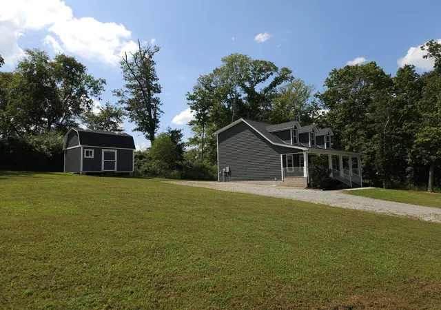 Photo 3 of Single family home for sale at 3038 Gideon Rd, Greenbrier, TN 37073 | MLS# 3542517 | Listing updated on 2026-09-30