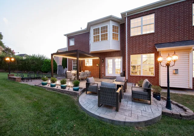 Photo 2 of Single family home for sale at 1104 Arcola Ct, Franklin, TN 37067 | MLS# 3544499 | Listing updated on 2026-09-21