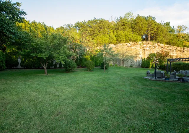 Photo 3 of Single family home for sale at 1104 Arcola Ct, Franklin, TN 37067 | MLS# 3544499 | Listing updated on 2026-09-21