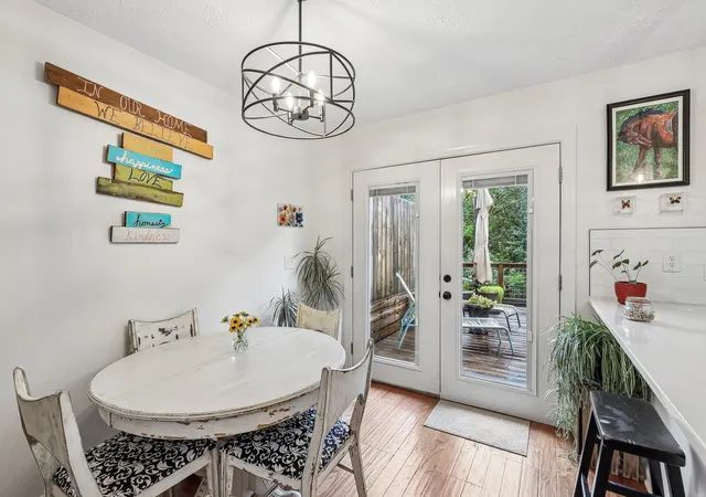 Photo 3 of Townhouse for sale at 386 Huntington Ridge Dr, Nashville, TN 37211 | MLS# 3542485 | Listing updated on 2026-09-05