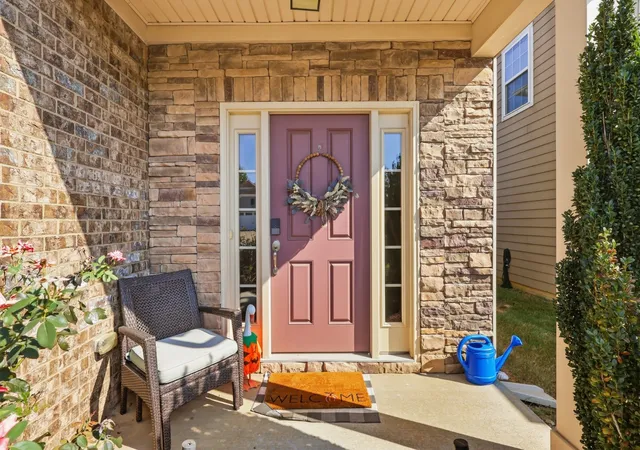 Photo 4 of Single family home for sale at 1025 Hemlock Dr, Spring Hill, TN 37174 | MLS# 3597493 | Listing updated on 2026-09-27