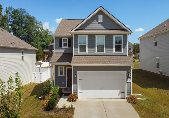 Photo 1 of Sale Pending at 414 Valley View Dr, White House, TN 37188 | MLS# 3540368 | Listing updated on 2026-10-06