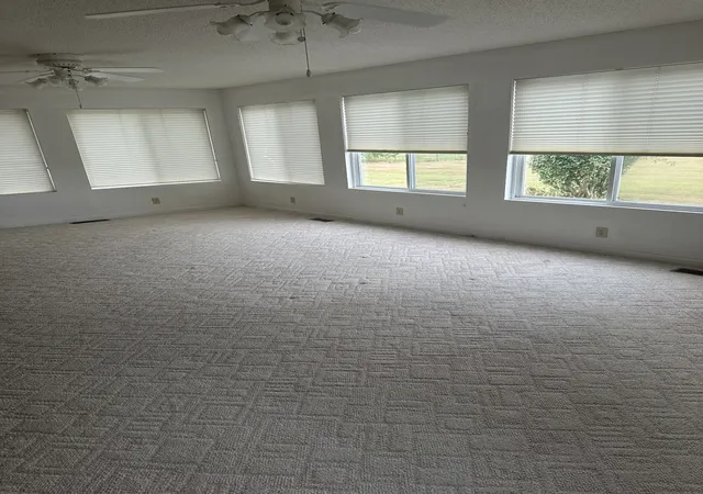 Photo 3 of Single family home for sale at 425 Sherwood Dr, Tullahoma, TN 37388 | MLS# 3601450 | Listing updated on 2026-09-26