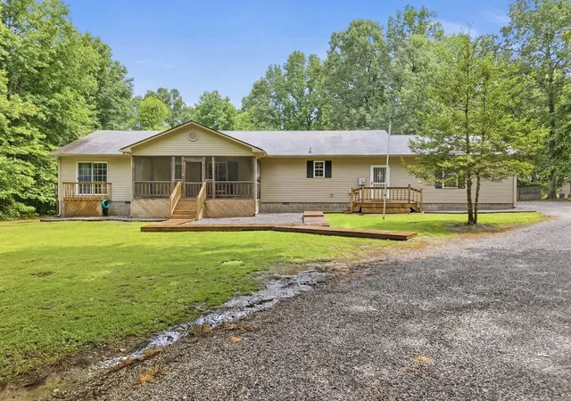Photo 3 of Single family home for sale at 3291 Cumberland Lakes Dr, Monterey, TN 38574 | MLS# 3531796 | Listing updated on 2026-09-03
