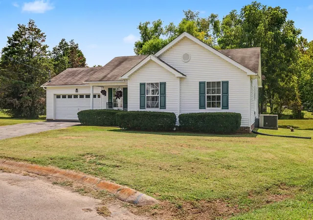 Photo 24 of Single family home for sale at 718 Paige Ct, Columbia, TN 38401 | MLS# 3542503 | Listing updated on 2026-09-05