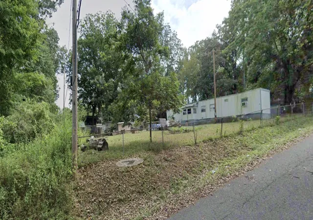 Photo 4 of Land for sale at 911 Hilltop Ct, Clarksville, TN 37042 | MLS# 3540325 | Listing updated on 2026-09-03