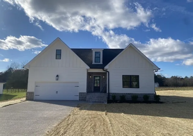 Photo 1 of Single family home for sale at 2445 N Commerce Rd, Lebanon, TN 37090 | MLS# 3531797 | Listing updated on 2026-09-03
