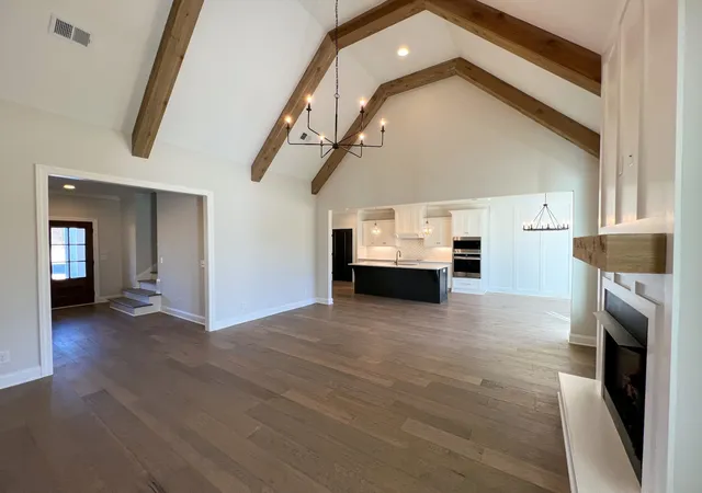 Photo 2 of Single family home for sale at 2445 N Commerce Rd, Lebanon, TN 37090 | MLS# 3531797 | Listing updated on 2026-09-03
