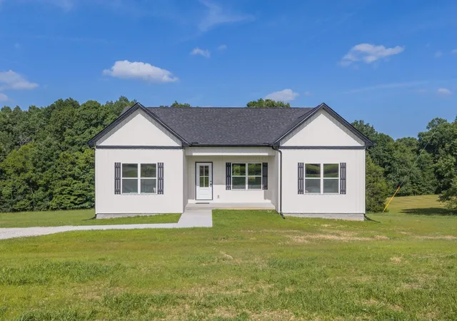 Photo 1 of Single family home for sale at 831 Wells Rd, Dickson, TN 37055 | MLS# 3540335 | Listing updated on 2026-09-03