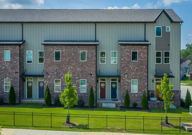 Photo 3 of Townhouse for sale at 1986 Addi Ln #3, Chattanooga, TN 37421 | MLS# 3540328 | Listing updated on 2026-10-06
