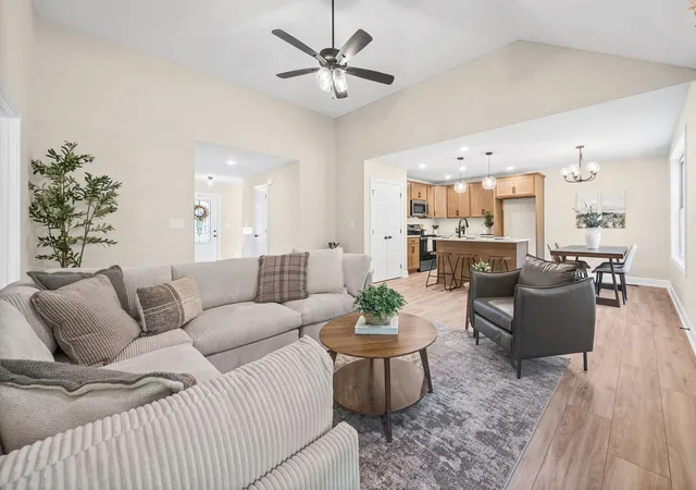 Photo 1 of Single family home for sale at 862 Burley Barn Rd, Clarksville, TN 37042 | MLS# 3593779 | Listing updated on 2026-09-23