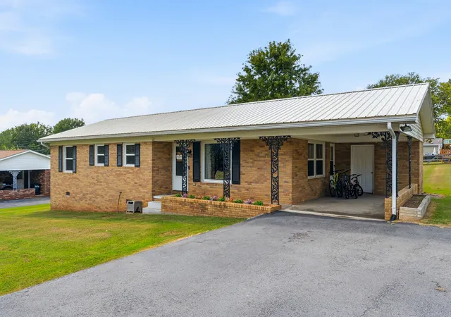 Photo 1 of Sale Pending at 191 Horseshoe Dr, Cookeville, TN 38506 | MLS# 3531857 | Listing updated on 2026-09-08