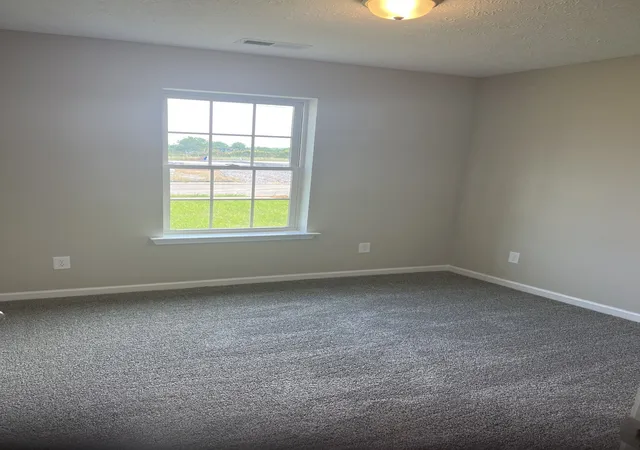 Photo 3 of Single family home for sale at 124 Hidden Cir, Shelbyville, TN 37160 | MLS# 3531875 | Listing updated on 2026-09-03