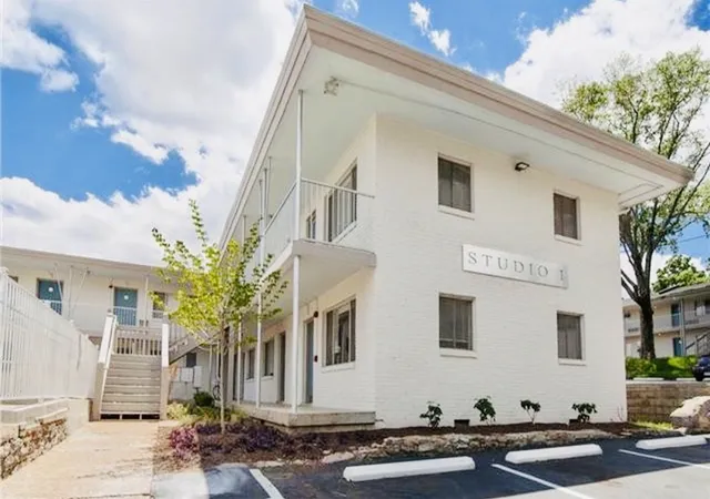 Photo 2 of Condo for sale at 801 Hillview Hts #108, Nashville, TN 37204 | MLS# 3536113 | Listing updated on 2026-10-01