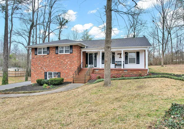 Photo 3 of Single family home for sale at 2112 Oakland Dr Nw, Cleveland, TN 37311 | MLS# 3536010 | Listing updated on 2026-09-03