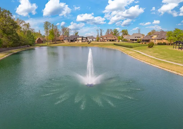 Photo 2 of Single family home for sale at 22 Arbor Ridge Cv, Jackson, TN 38305 | MLS# 3540288 | Listing updated on 2026-09-03