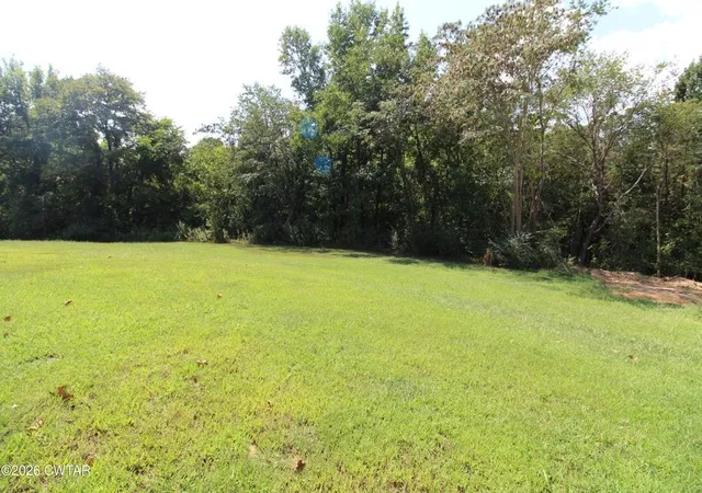Photo 3 of Single family home for sale at 13761 Natchez Tr Rd, Lexington, TN 38351 | MLS# 3540302 | Listing updated on 2026-09-03
