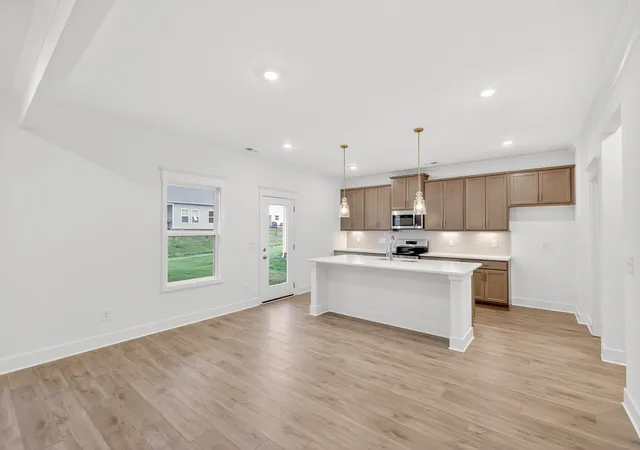 Photo 3 of Single family home for sale at 2592 Misty Crk Ct, Nashville, TN 37207 | MLS# 3536999 | Listing updated on 2026-09-03