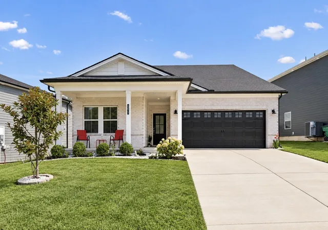 Photo 1 of Single family home for sale at 4877 Myra Dr, Hermitage, TN 37076 | MLS# 3544354 | Listing updated on 2026-09-14