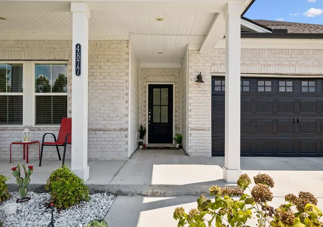 Photo 2 of Single family home for sale at 4877 Myra Dr, Hermitage, TN 37076 | MLS# 3544354 | Listing updated on 2026-09-14