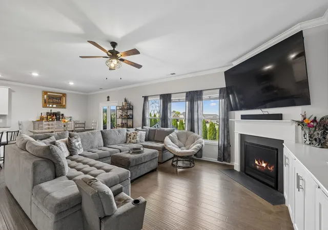 Photo 2 of Single family home for sale at 9003 Lockeland Dr, Spring Hill, TN 37174 | MLS# 3541199 | Listing updated on 2026-09-18