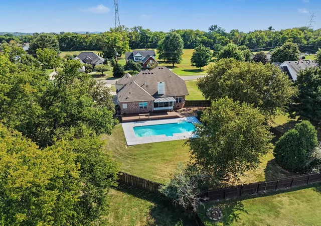 Single family home for sale at 756 Starpoint Dr, Gallatin, TN 37066 | MLS# 3541218